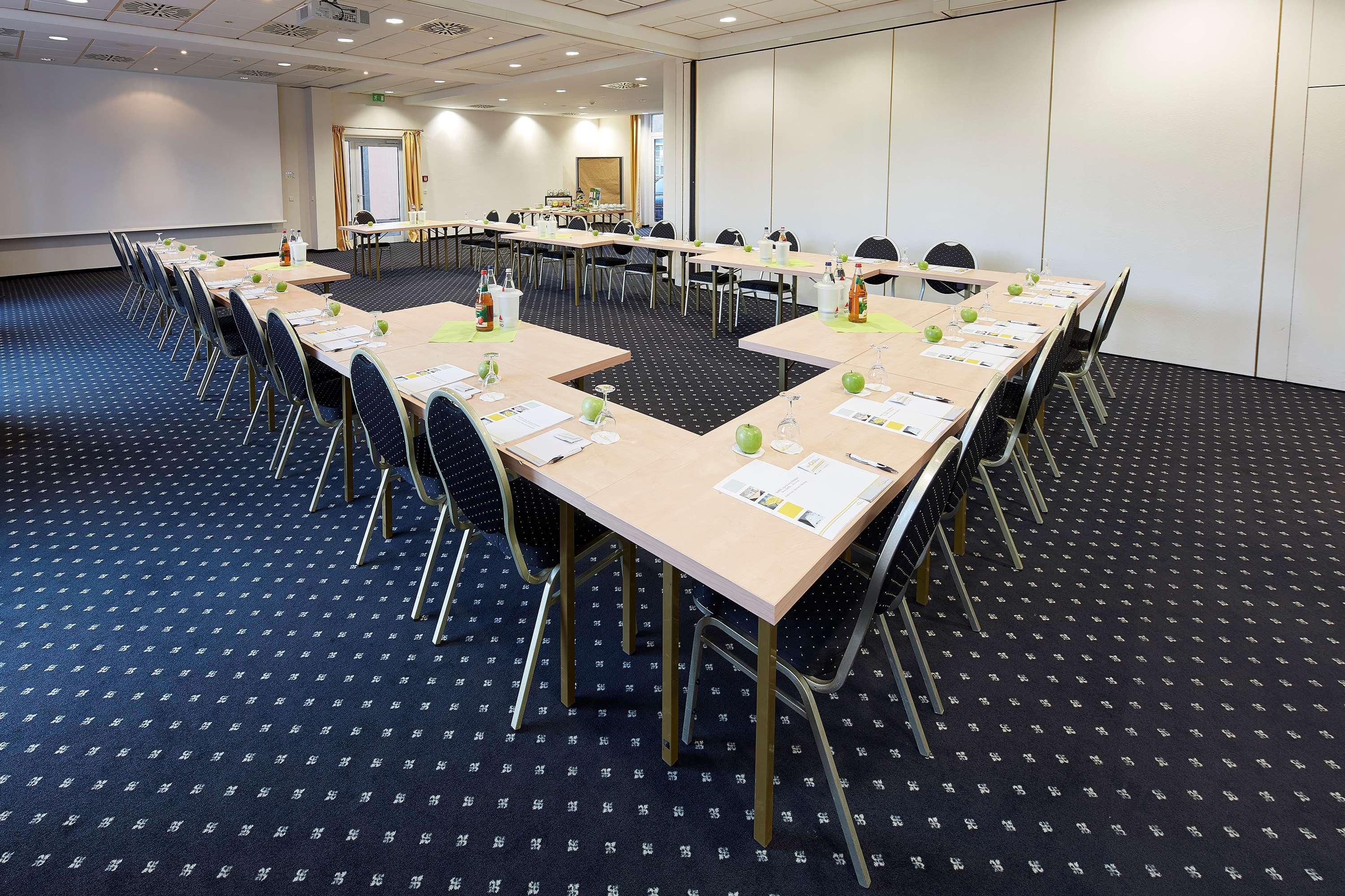 Ghotel & Living Hotel 4*