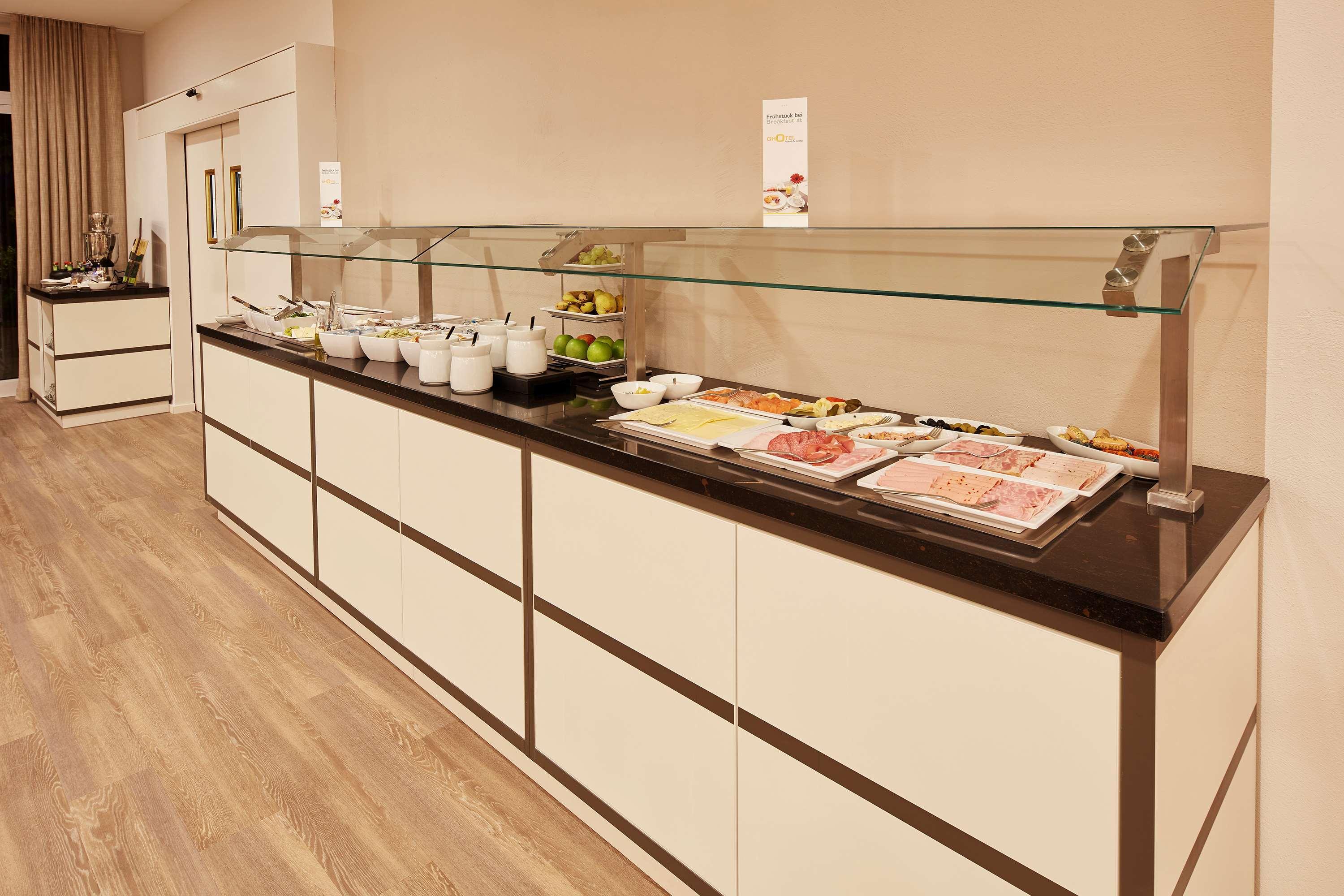 Ghotel & Living 4*