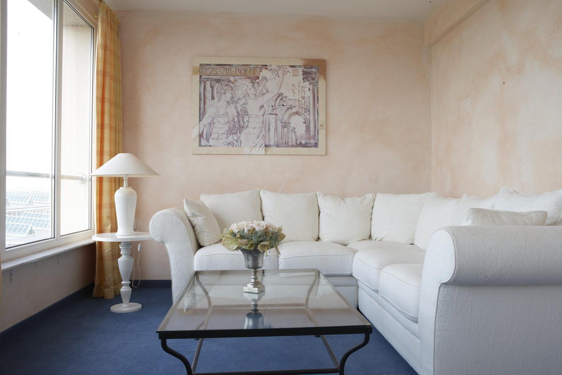 Ghotel & Living